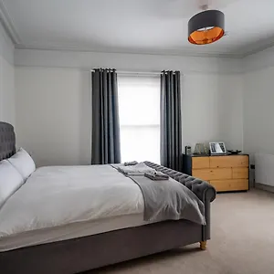 123 Nunnery Lane York
